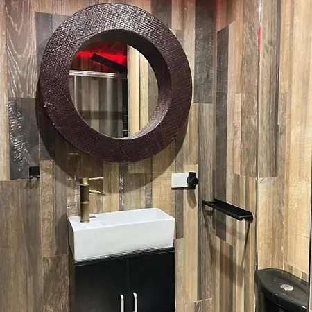 ラブホテル Eternity アリカンテ